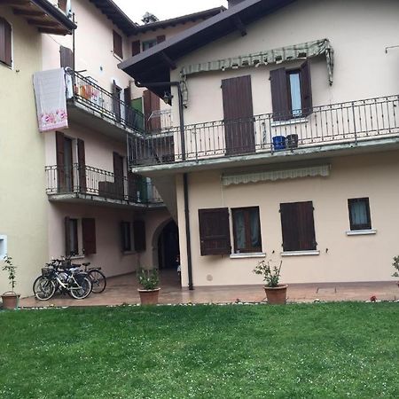Clo Apartment Toscolano Maderno Exterior photo